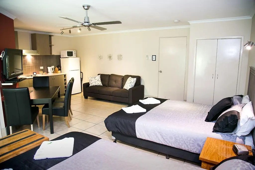 Beerwah Hideaway Motel 4*,